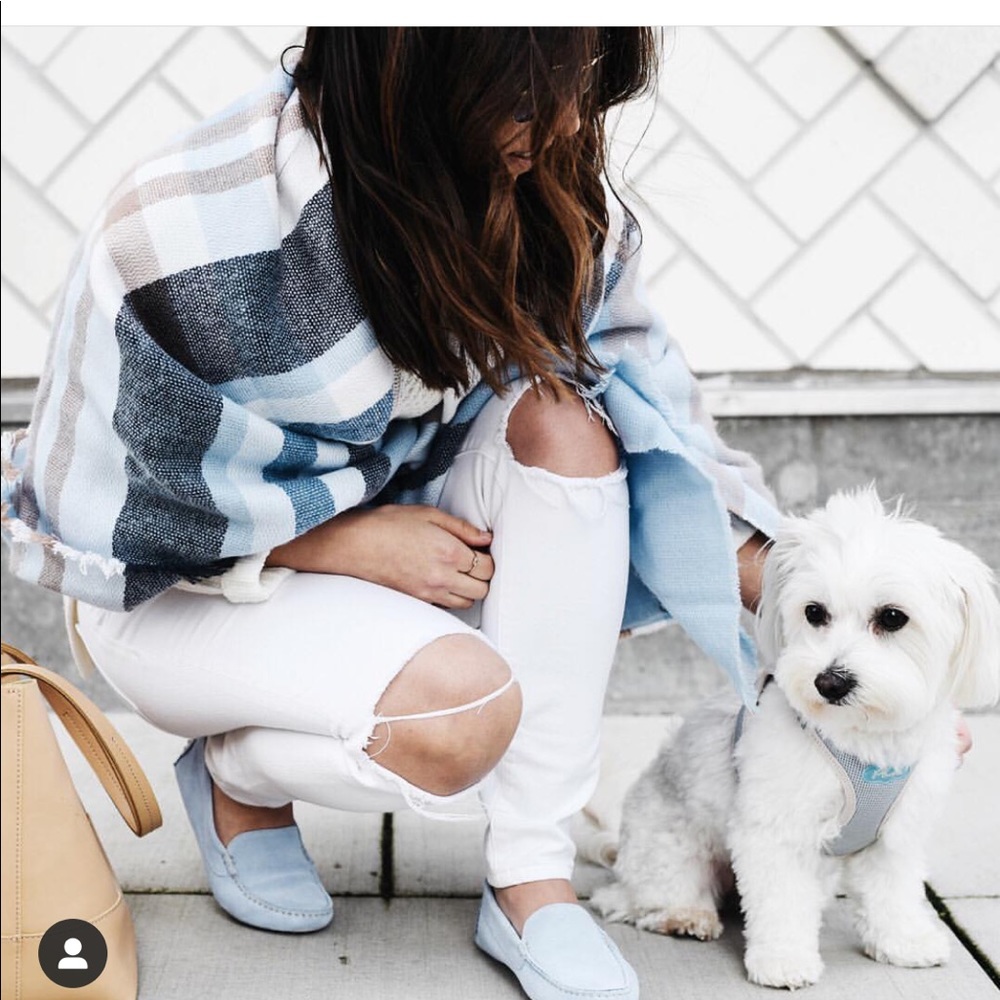 Asos wrap blanket scarf baby blue